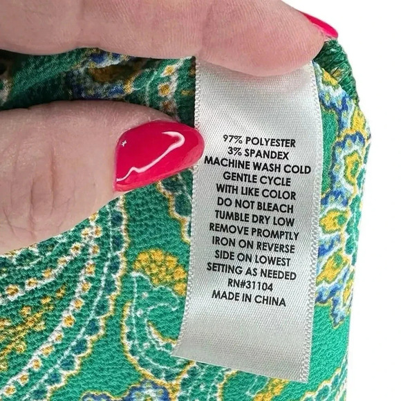 Kim Rogers XL green paisley print long sleeve asymmetrical‎ hem blouse - Picture 7 of 7